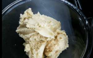 Smooth vanilla dough for Egyptian betefour cookies recipe