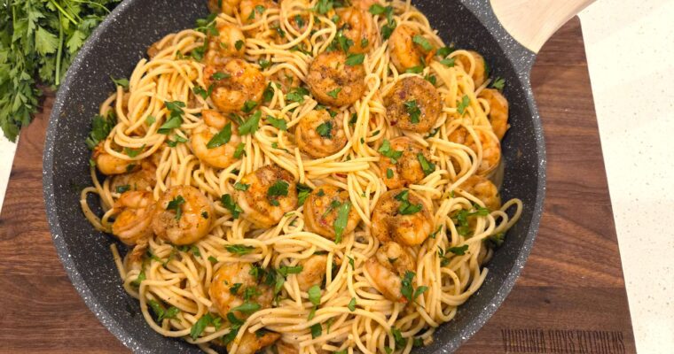 Easy Shrimp Scampi Pasta Recipe (15-Minute Garlic Butter Sauce)