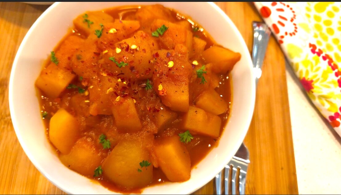 Easy Egyptian Potato Stew (Juicy Vegan Batates)