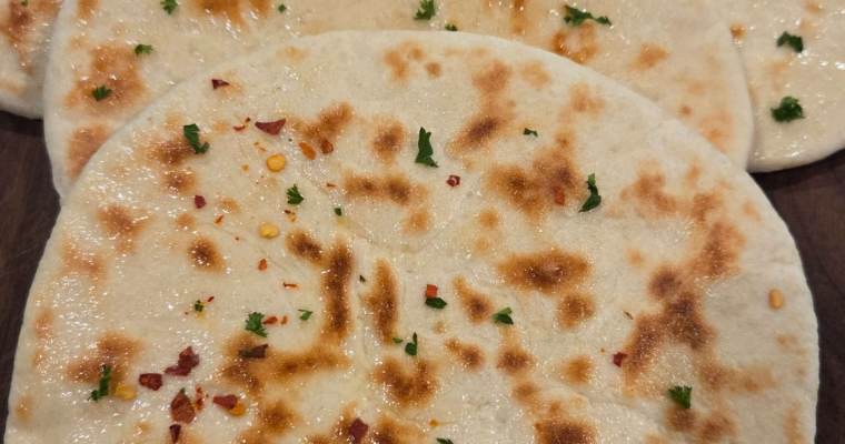 Easy Turkish Flatbread Recipe (Soft & Fluffy Bazlama Bread)