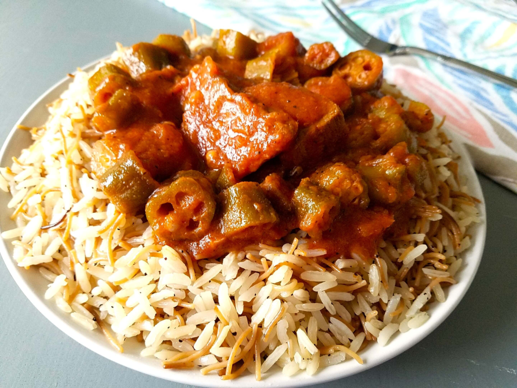 Bamya Bel Lahma served with Egyptian rice with vermicelli