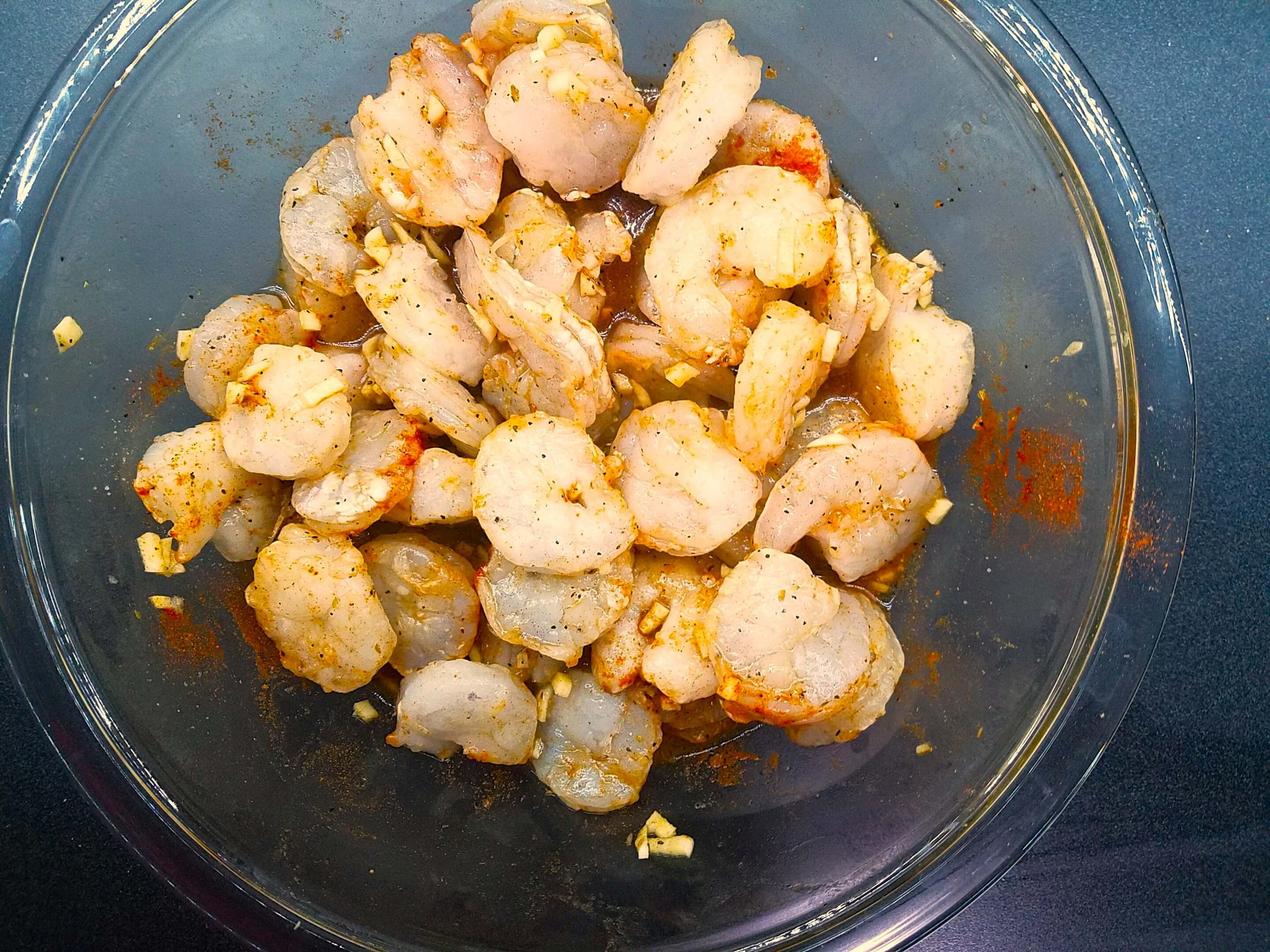 Large shrimp coated in garlic, lemon, olive oil, and Mediterranean spices.