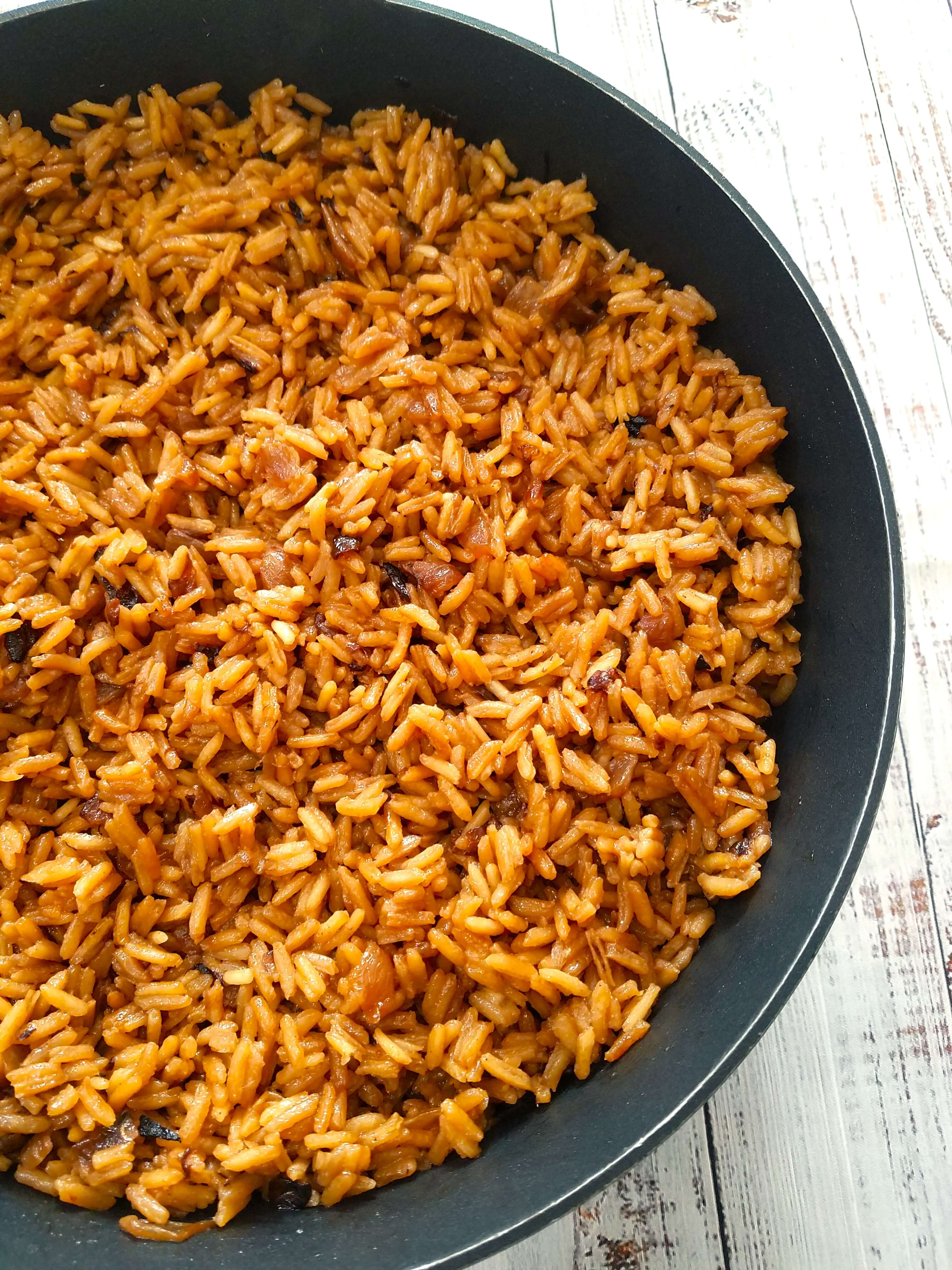 Homemade Sayadieh rice with browned onions